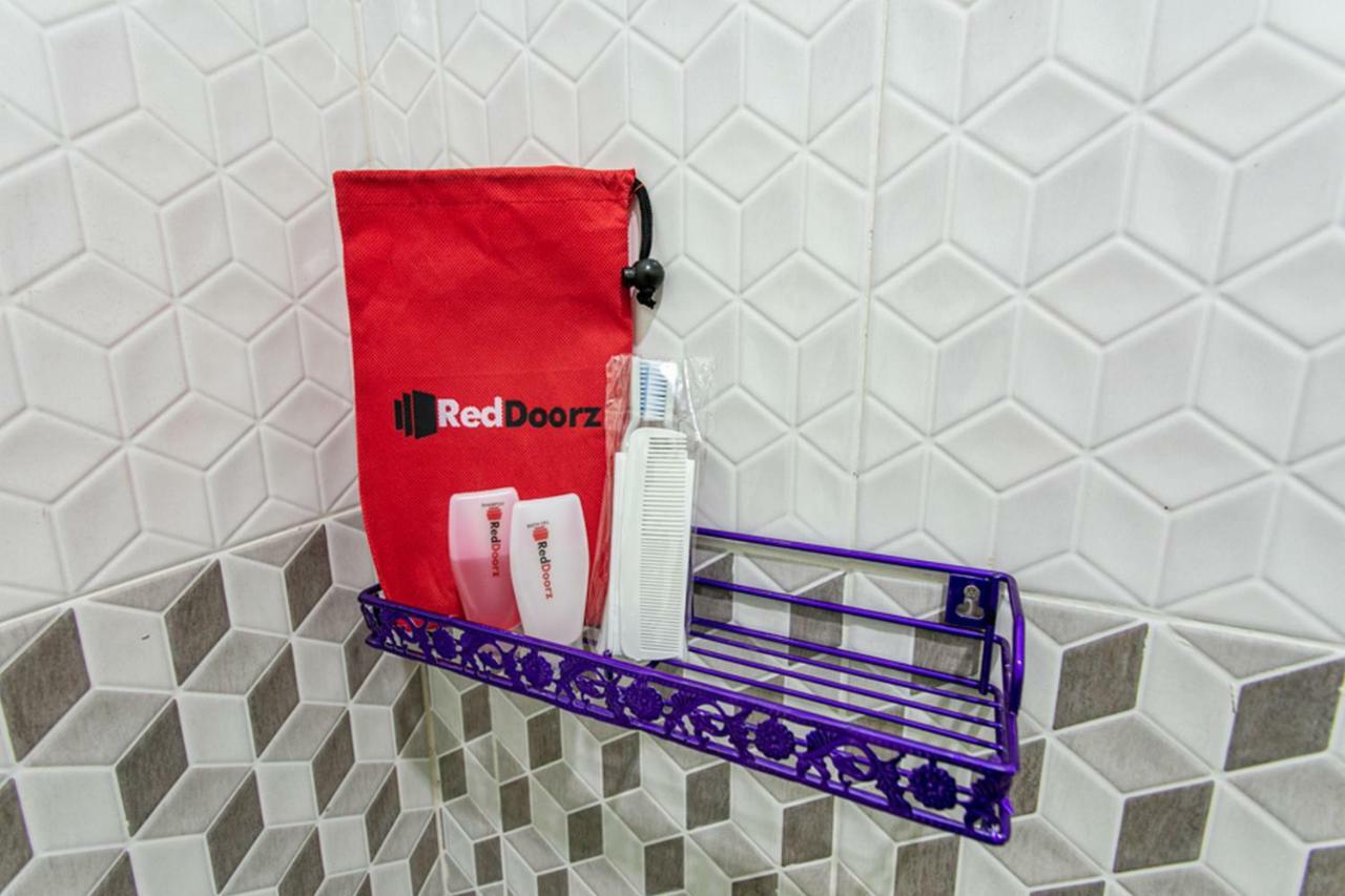 Reddoorz Near Universitas Muhammadiyah Yogyakarta Jarakan Buitenkant foto