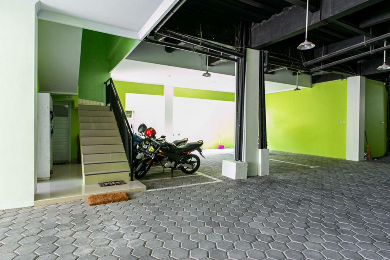 Reddoorz Near Universitas Muhammadiyah Yogyakarta Jarakan Buitenkant foto